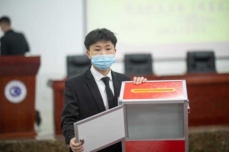 9a30799251f98e6aed1f558c25f23ed