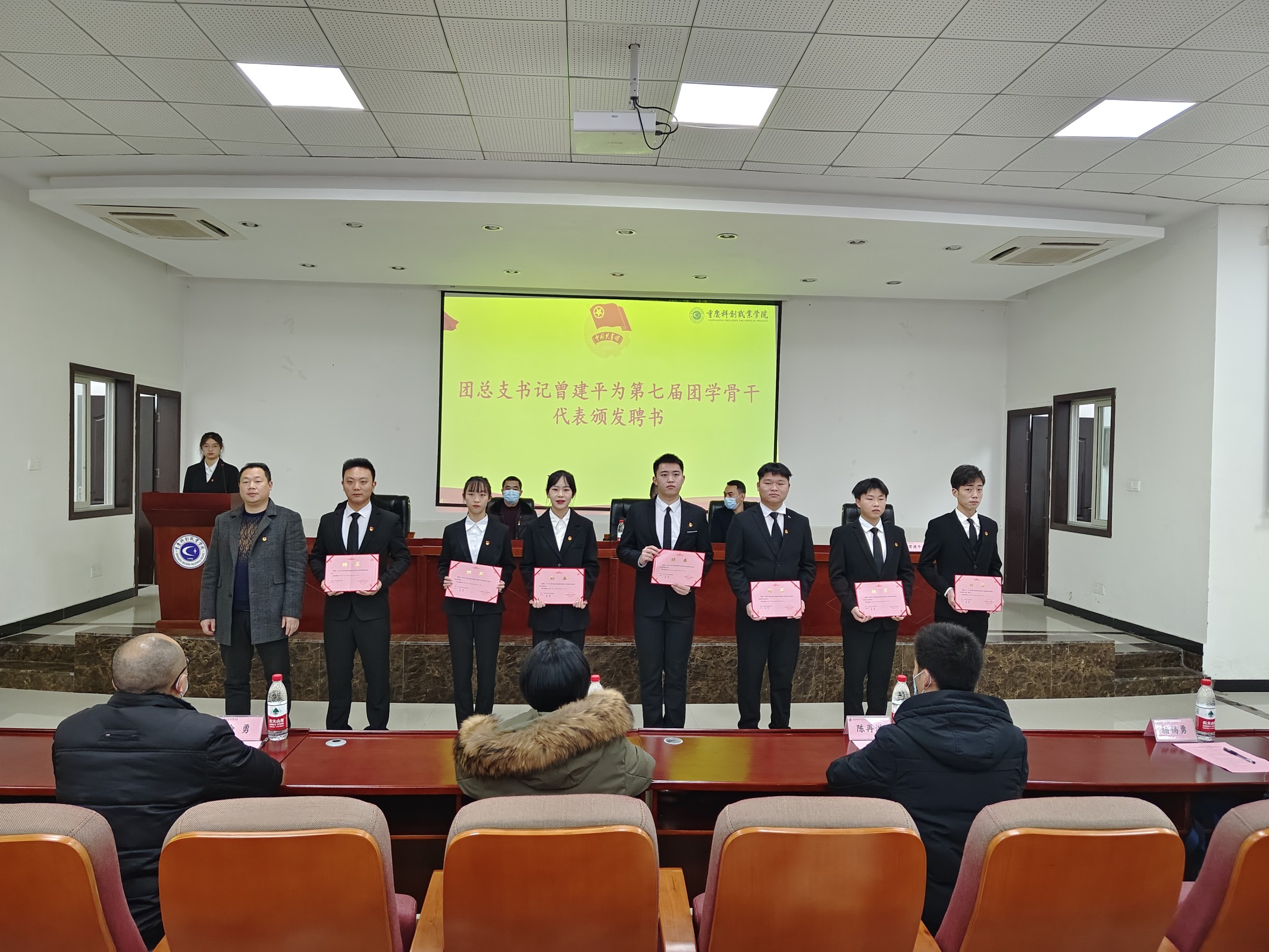 296fcdaec759ba9ffb2594c13e4a3ad