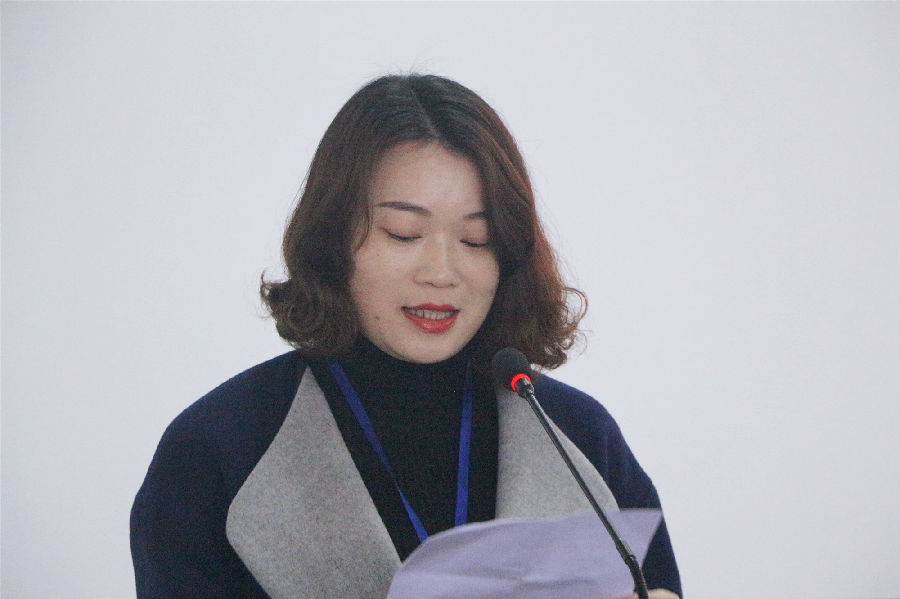 指导教师代表刘利莎老师发言参赛学生代表谭心悦发言副校长陈浩教授