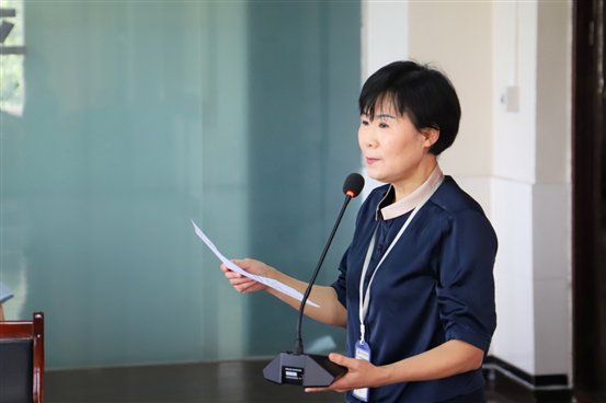 C:\Users\Administrator\Desktop\2020515汽车工程学院2020版人才培养方案修订论证会\新闻图\IMG_0563_副本.jpg