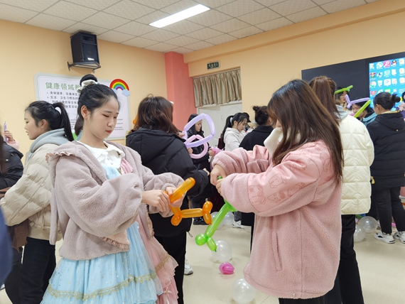 活动筹备 学校供图 华龙网发 1、活动筹备 学校供图 华龙网发