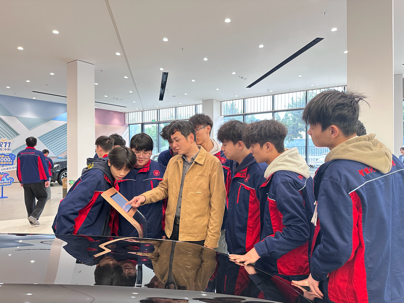 微信图片_20251208145159_296_354.png 微信图片_20251208145159_296_354.png