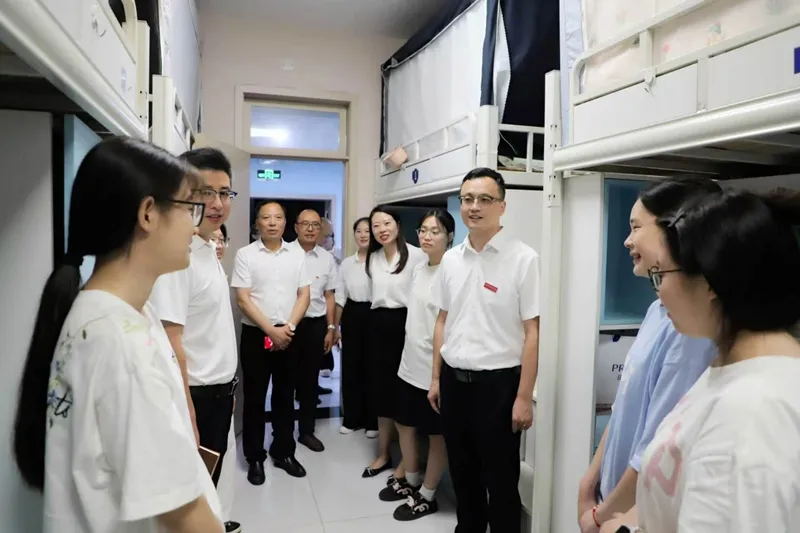 图片 图片
