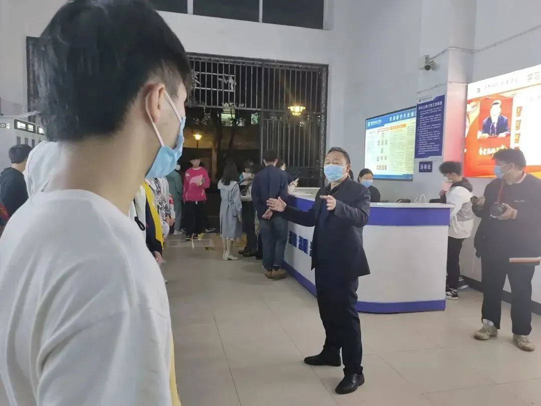 图片 图片