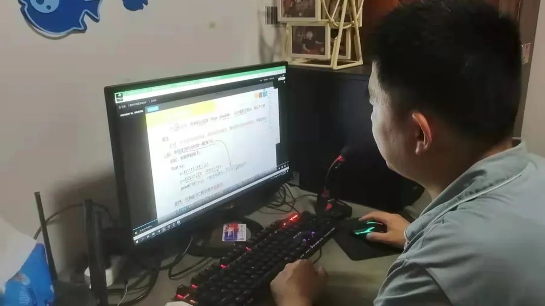 图片 15 图片 15