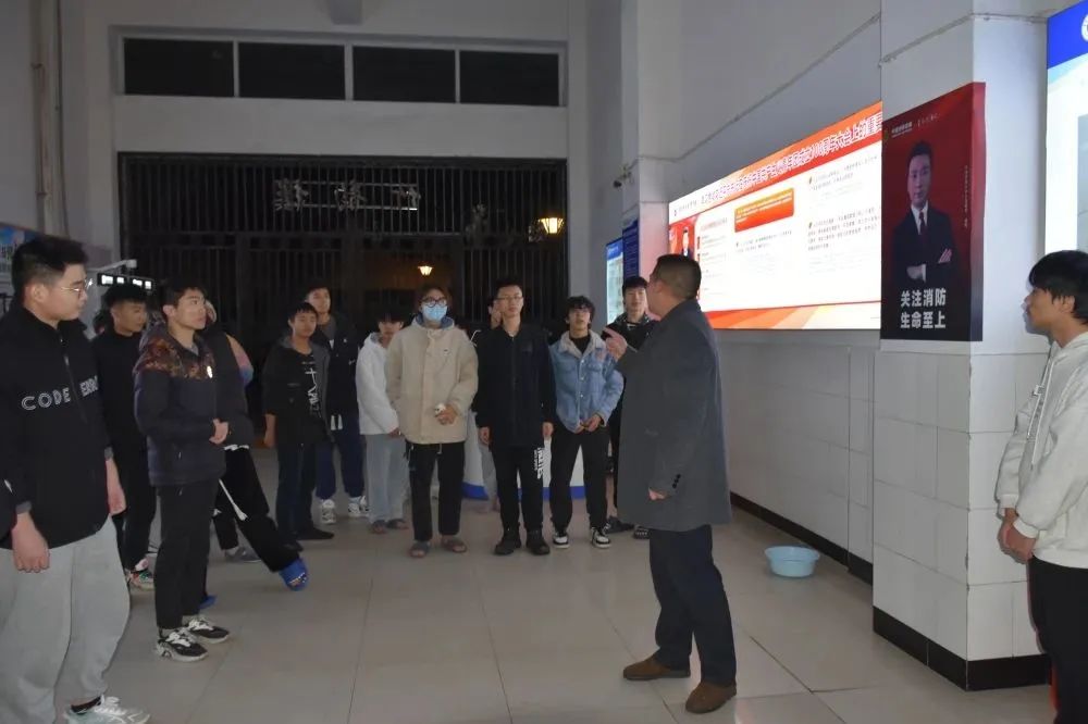 图片 9 图片 9