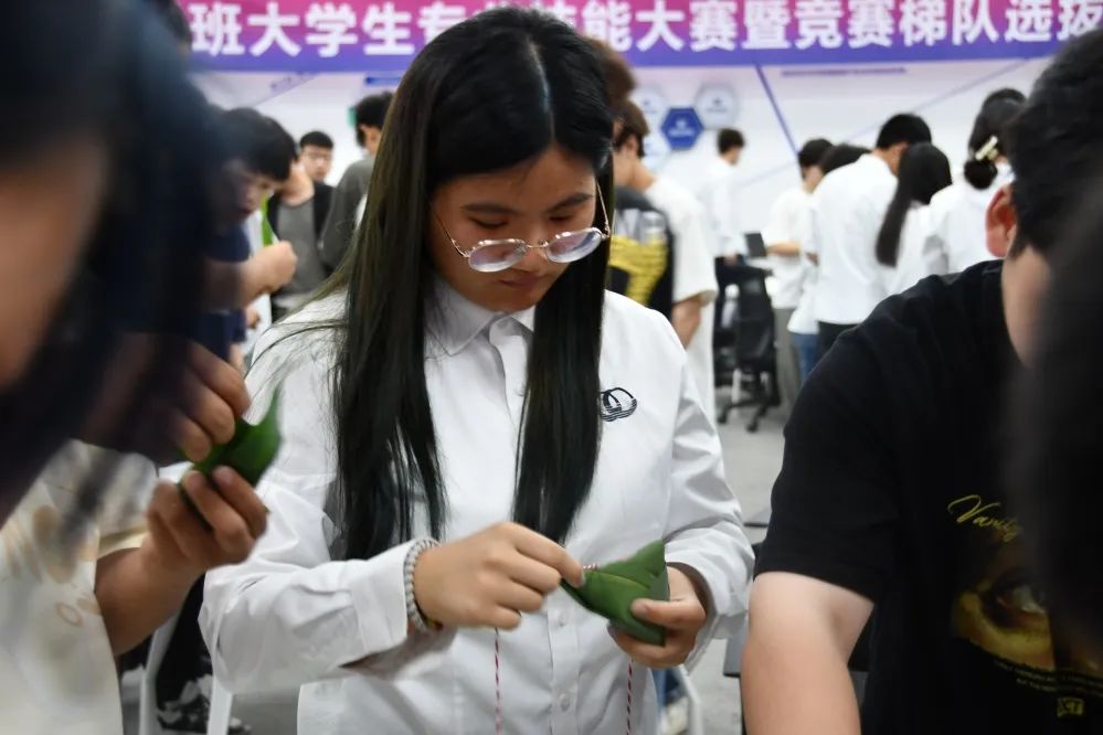 图片 图片