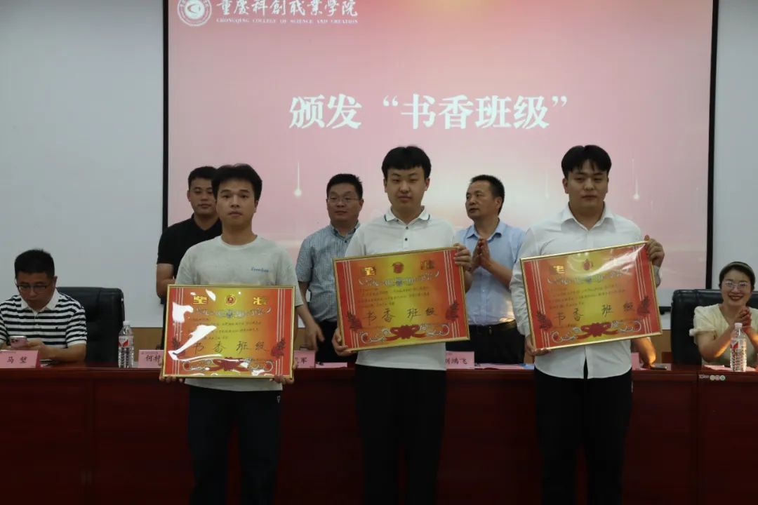 488275129e9a8cede9cce5770fff7b74.jpg