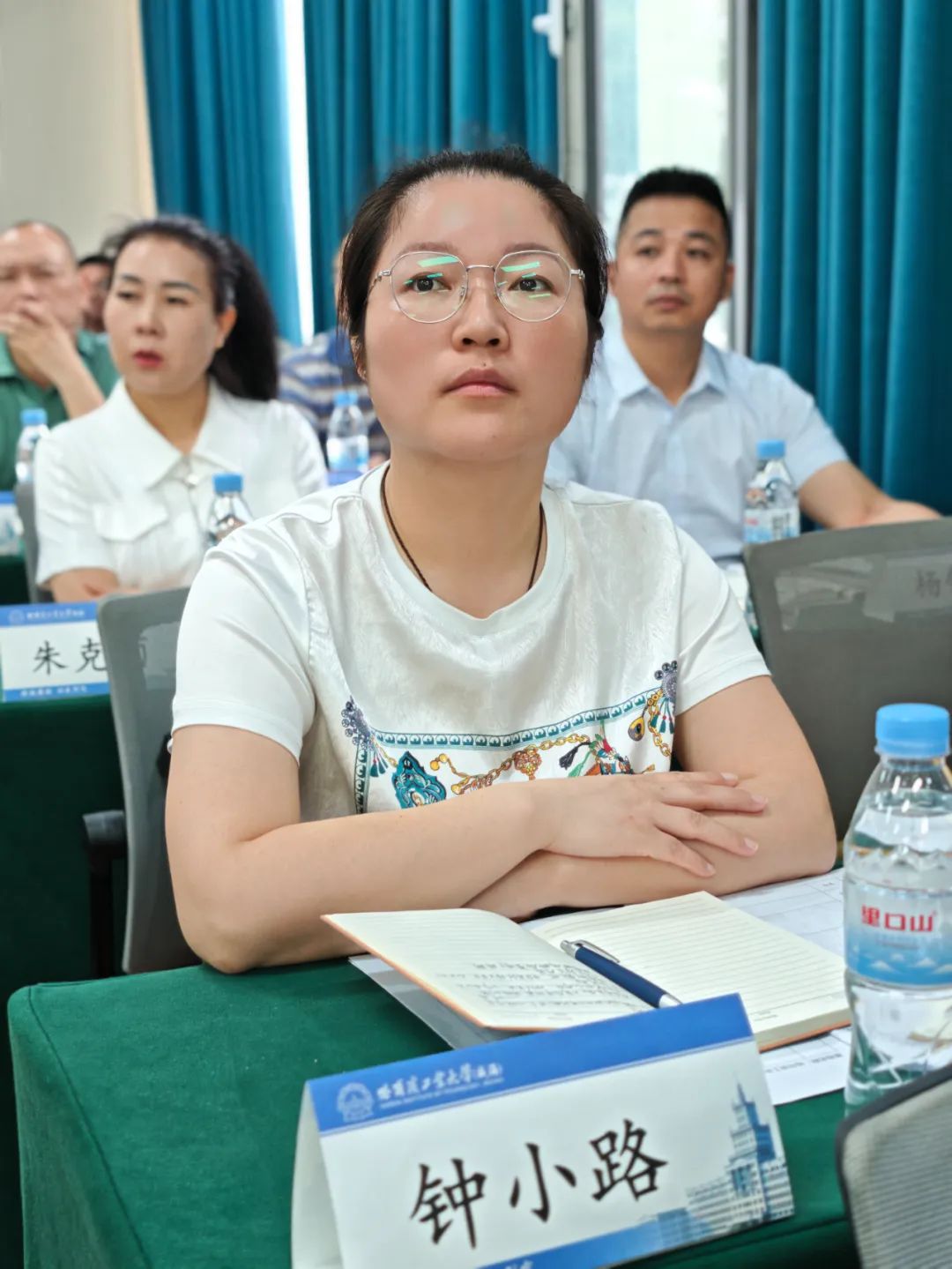 d9c62d8fee2caa8065e2cafff6ba6b56.jpg