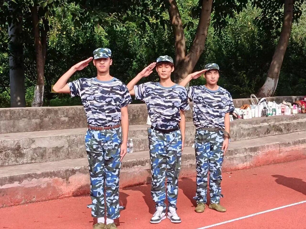 5e44b5e204b6b4d55c95fa1c6da60062.jpg