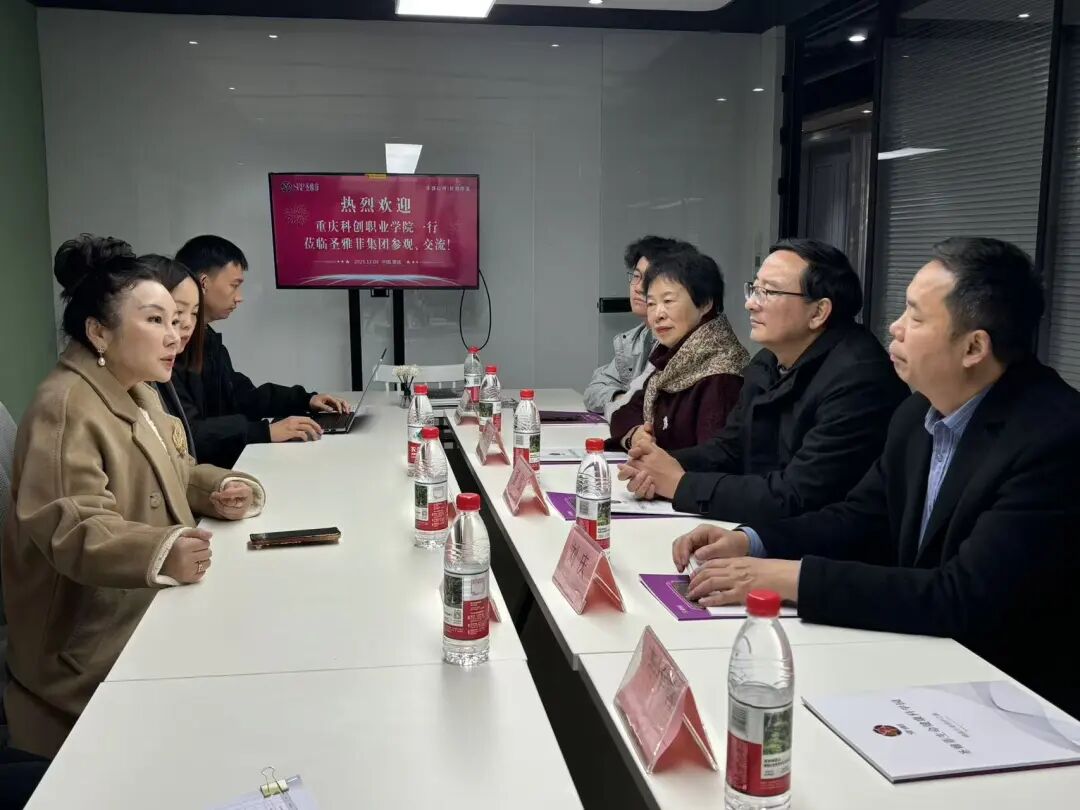 8e56c0adc3c6e8e176c5d801953110a7.jpg 8e56c0adc3c6e8e176c5d801953110a7.jpg