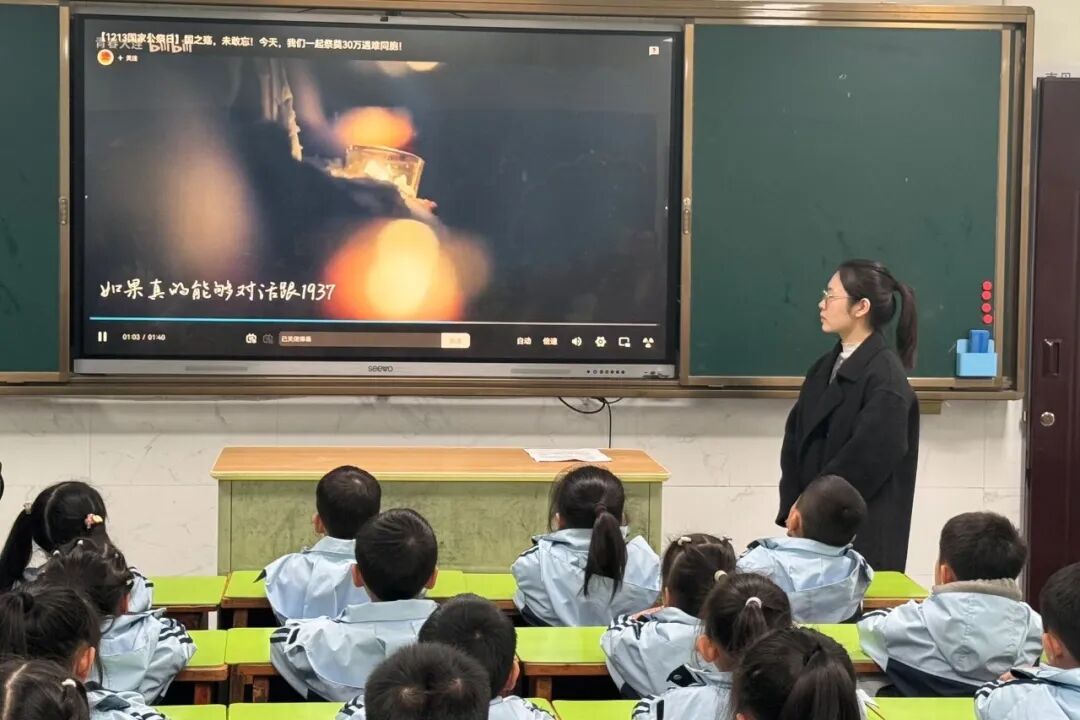 caef1351bc040f163f1ccb73fc42d33d.jpg caef1351bc040f163f1ccb73fc42d33d.jpg